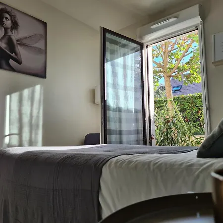 Elegant 2 Pieces En Bord De Seine Apartment *